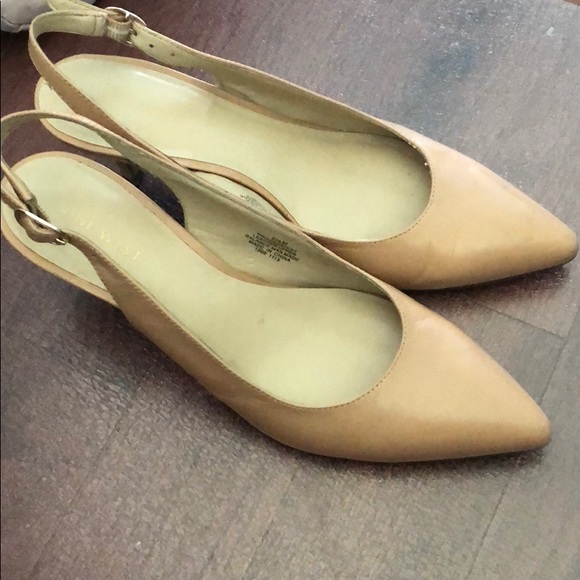 Heels - Picture 1 of 3